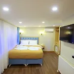 Hira 3*