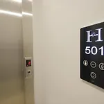 מלון Hira