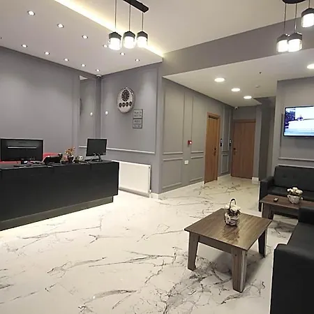 Hira Hotel 3*