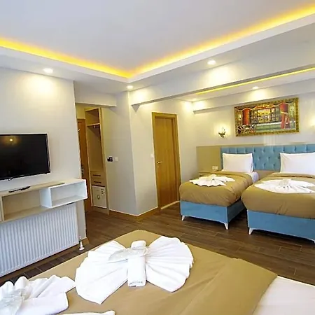 Hotel Hira 3*