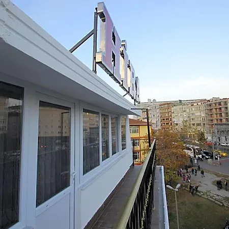 Hotel Hira 3*