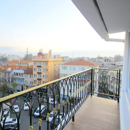 Hotell Hira 3*